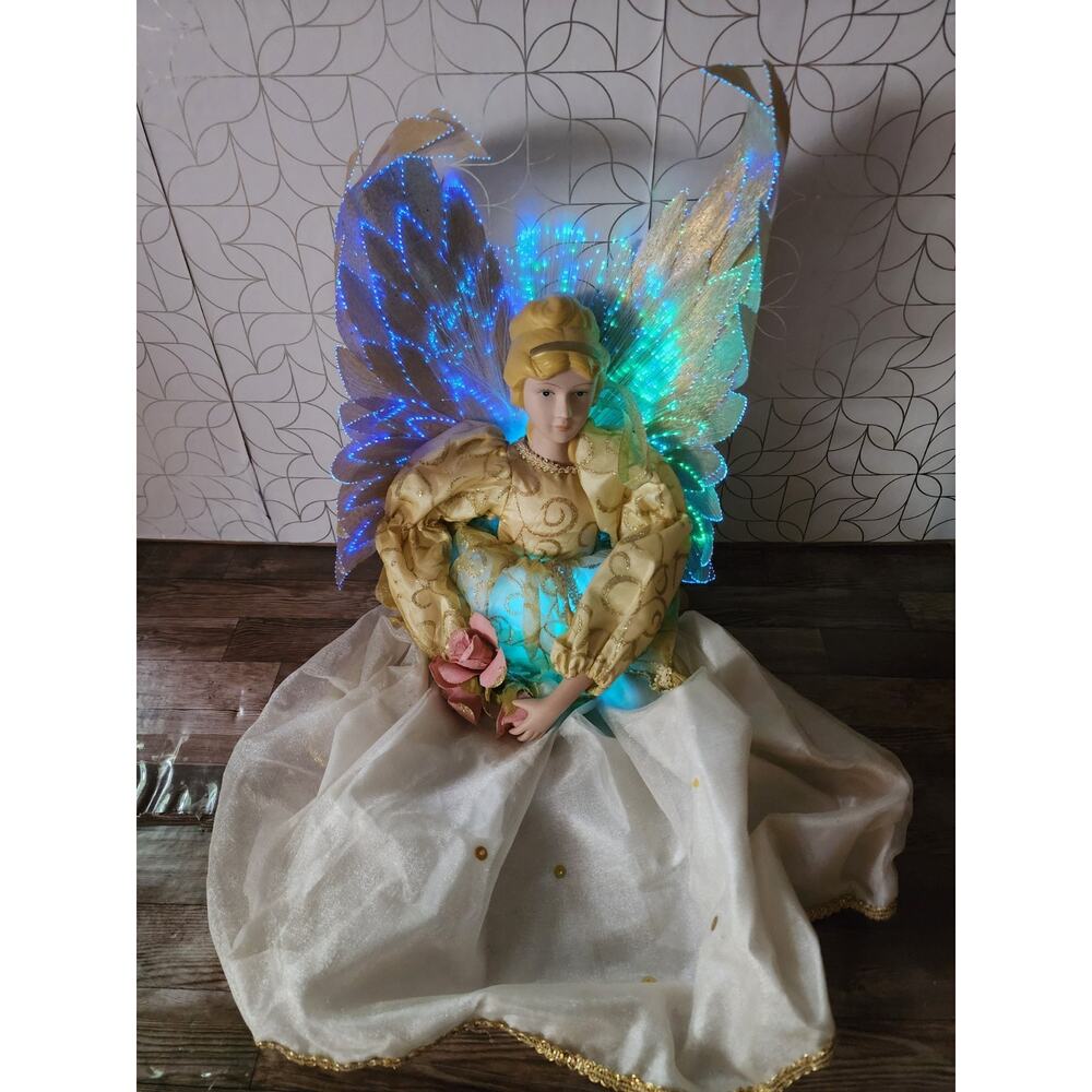 Radiant Fiber Optic Angel Christmas Tree topper Vintage Avon 13" working Vintage